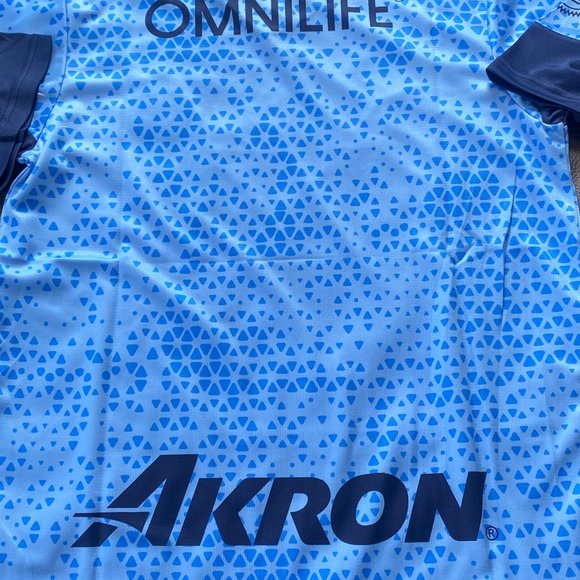 Liga MEXICO C.D. Guadalajara CHIVAS Men's JERSEY Sz M,L,XL,2XL NEW by Puma - Picture 4 of 5